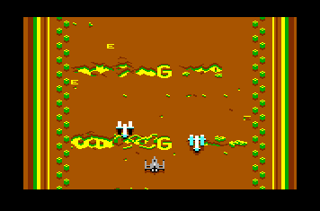 Volando a todo trapo entre naves enemigas